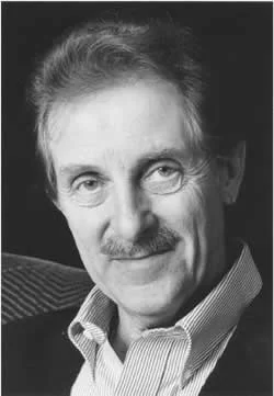 Портрет Рэймонд Бакленд