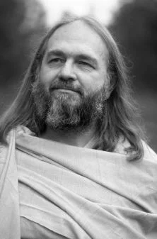 Портрет Джеймс Дональд Уолтерс