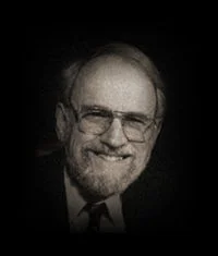 Портрет Джеймс Бьюдженталь