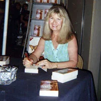 Портрет Синтия Бридинг