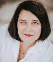 Портрет Триш Доллер