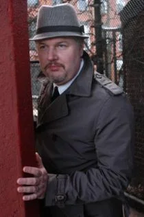 Портрет Майкл Бакли