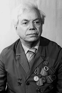 Портрет Рафаэль Михайлович Михайлов