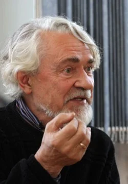 Портрет Виталий Александрович Шенталинский