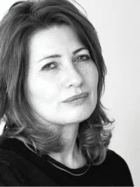 Портрет Белинда Бауэр