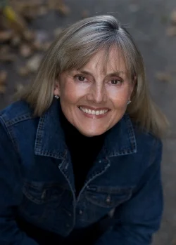 Портрет Жаклин Уинспир