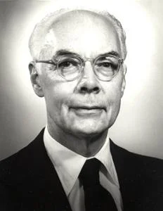 Портрет Честер Дж. Старр