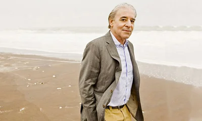 Портрет Алан Ферст