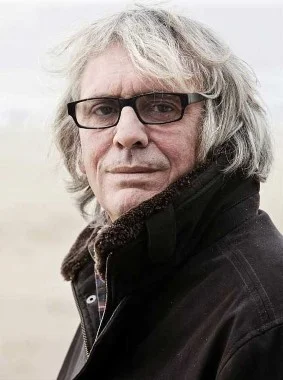 Портрет Питер Аспе