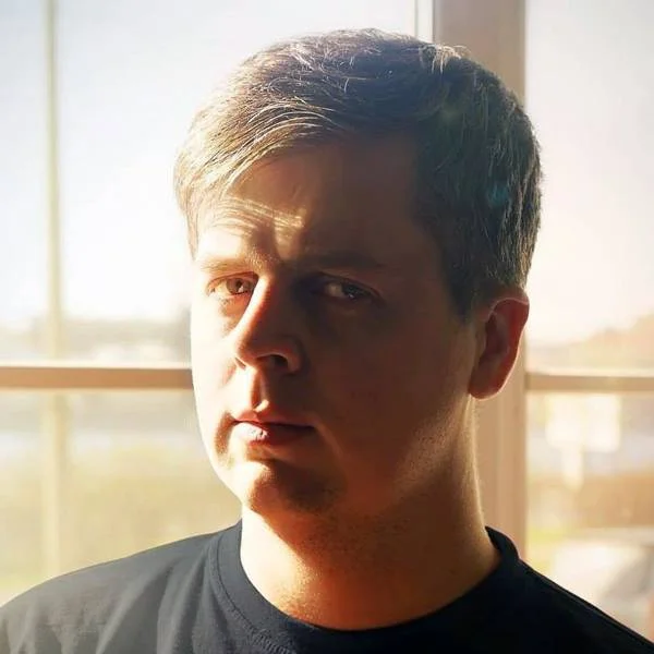 Портрет Дмитрий Гарин