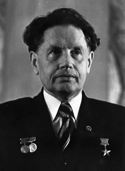 Портрет Борис Николаев. Петров