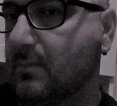 Портрет Грег Ф. Гифьюн