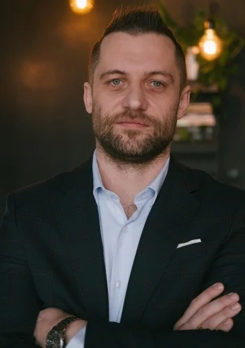 Портрет Яцек Галинский