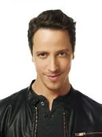 Портрет Эндрю Мэйн