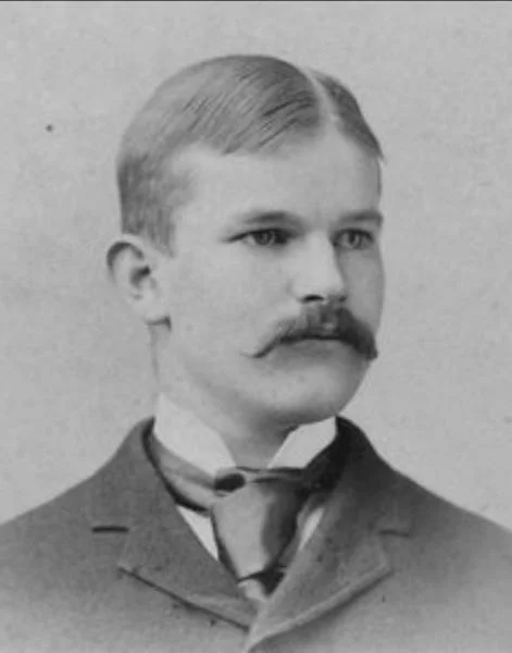 Портрет Кларенс Волворд Алворд