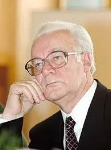 Портрет Николай Николаевич Скатов