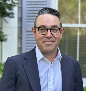 Портрет Даниэль Шульман