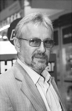 Портрет Юрий Максудов