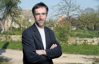 Портрет Грэм Робб