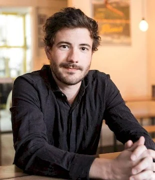 Портрет Фредерик Цвикер