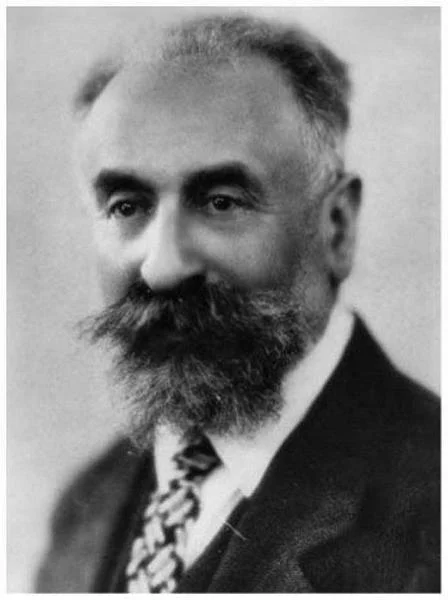 Портрет Марсель Мосс