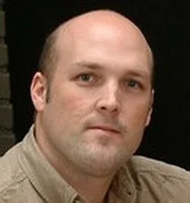 Портрет Ларри Ульман