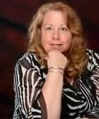 Портрет Дениз Суонсон