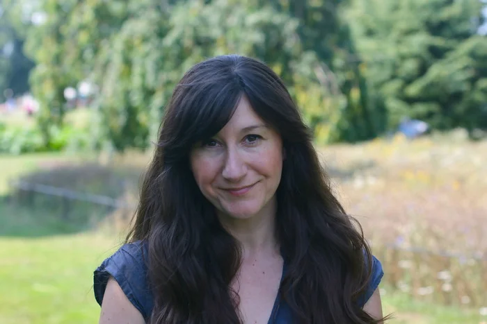 Портрет Hannah Beckerman