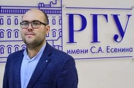 Портрет Александр Сергеевич Романика