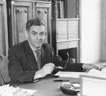 Портрет Иван Георгиевич Спасский