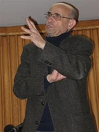 Портрет Бронислав Бачко