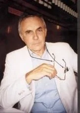 Портрет Робин Нилланс