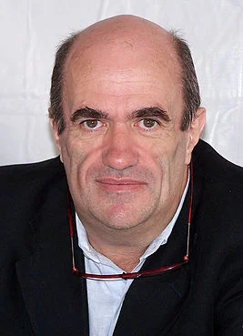 Портрет Колм Тойбин