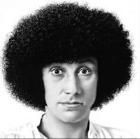 Портрет Мик Фаррен