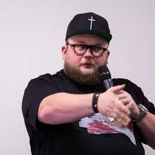 Портрет Илья Леонидович Овчаренко