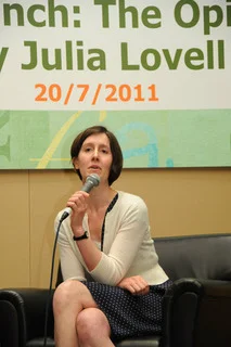 Портрет Джулия Ловелл