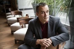 Портрет Дэн Гарднер