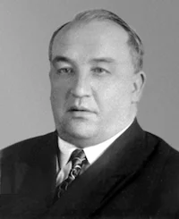 Портрет Лев Владимирович Черепнин