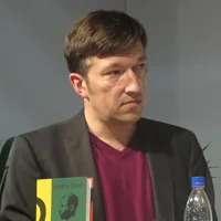 Портрет Лукас Бэрфус