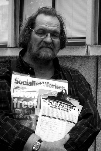 Портрет Джон Молинье