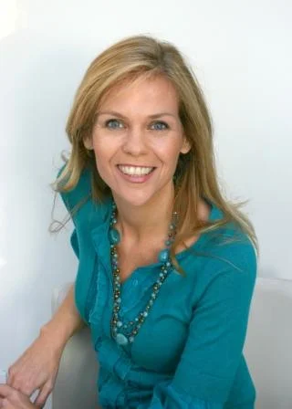 Портрет Адель Паркс