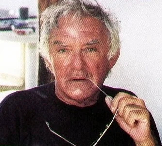 Портрет Момо Капор