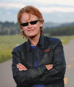 Портрет Ким Болдуин