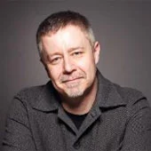 Портрет Тим Браун