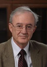 Портрет Джон Финнис