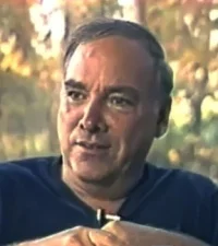 Портрет Джордж Гайп