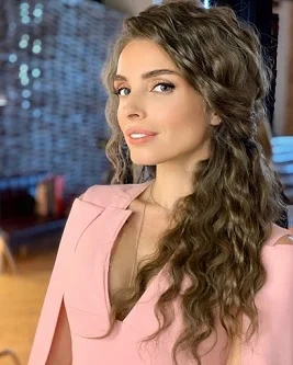 Портрет Анастасия Бурдюг