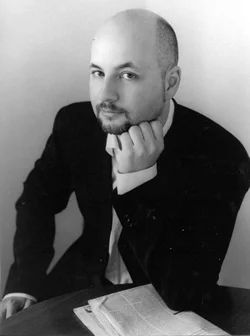 Портрет Тоби Литт