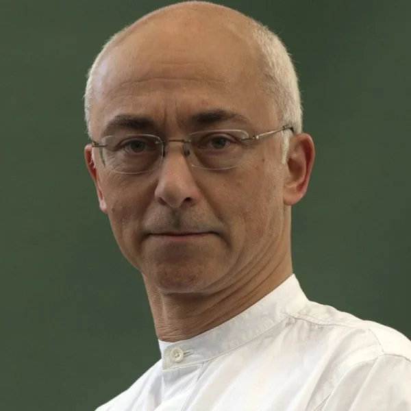 Портрет Алекс Данчев