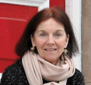 Портрет Мейвис Чик